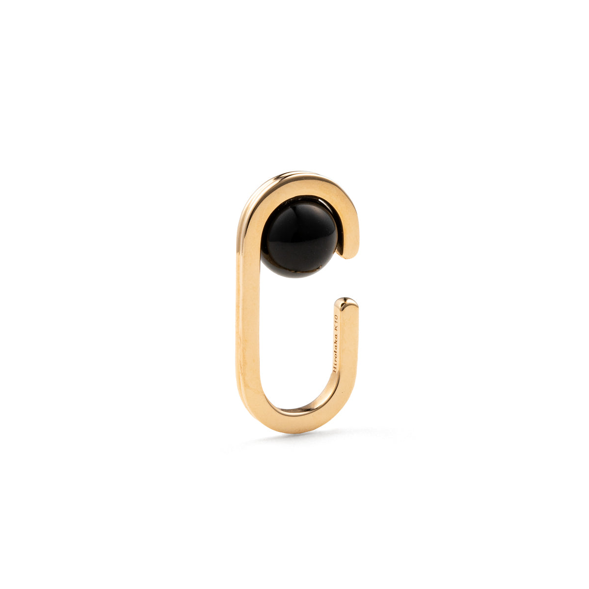 BELUGA Onyx Ear Cuff