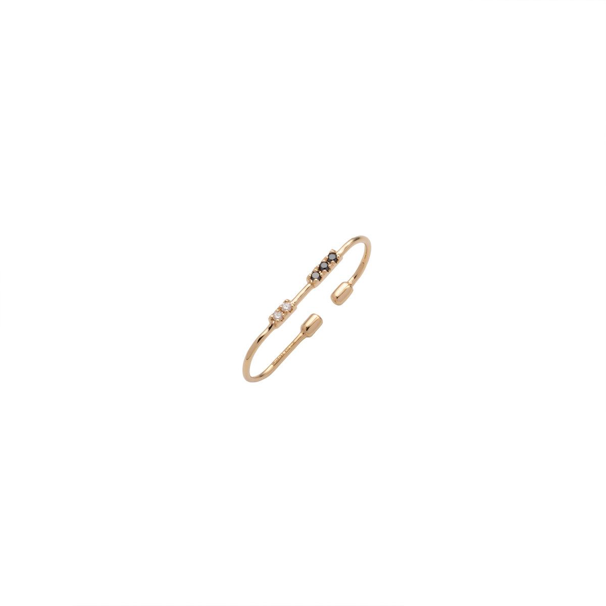 MIRÓ Black and White Diamond Ear Cuff Medium size