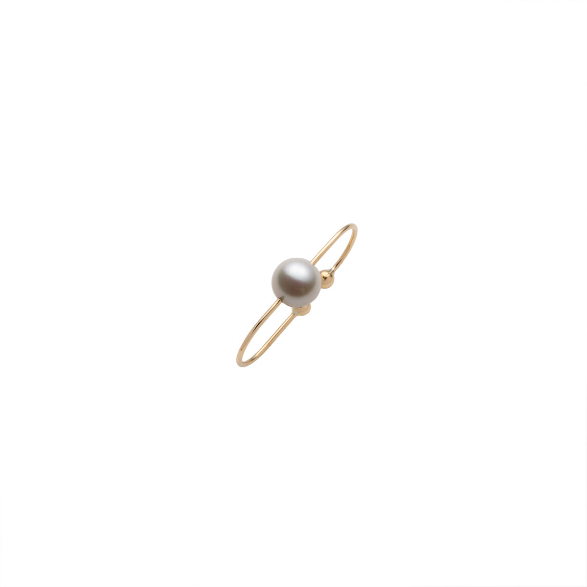 MIRÓ Pearl Ear Cuff Medium size