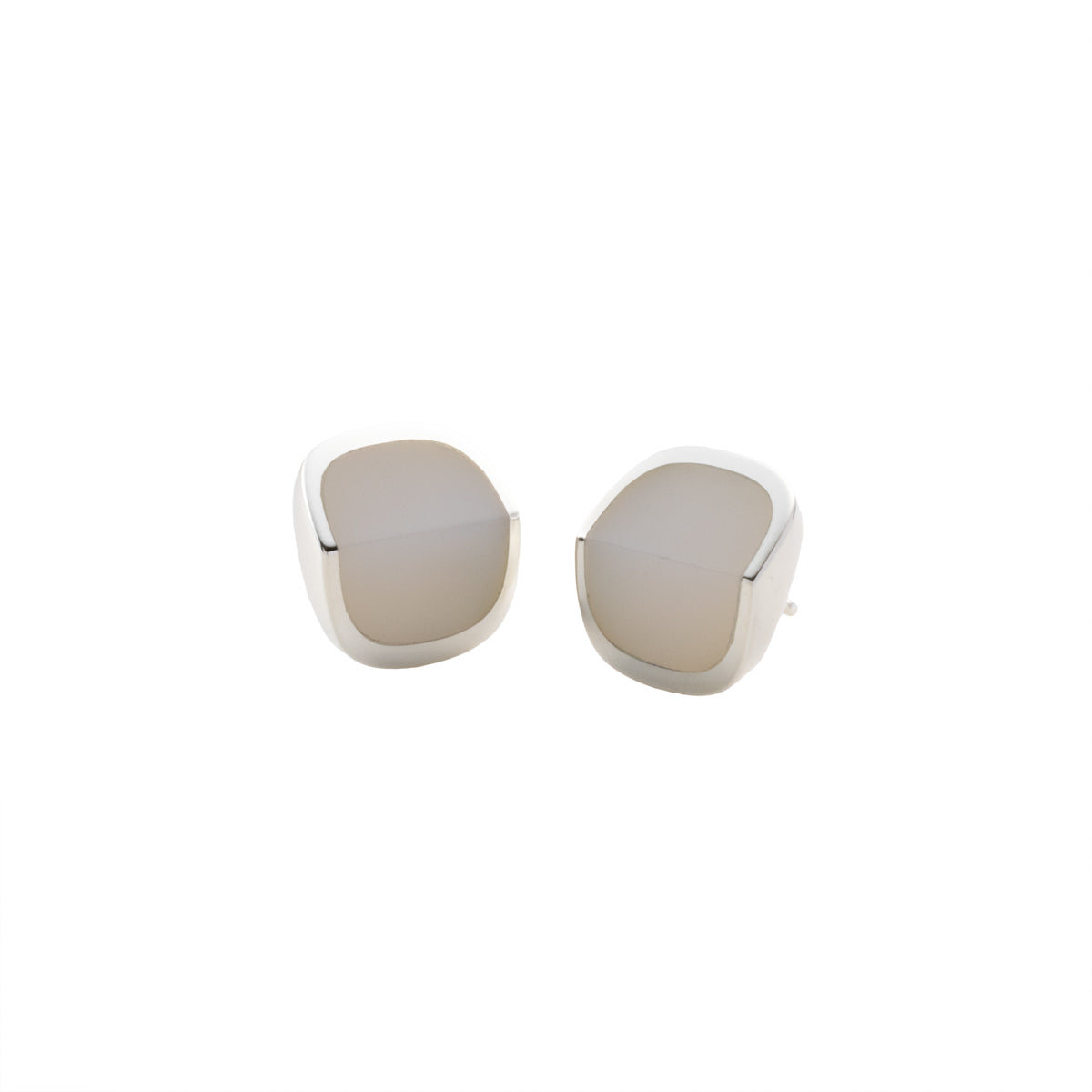 EQUINOX-Pyramid White Agate Earring