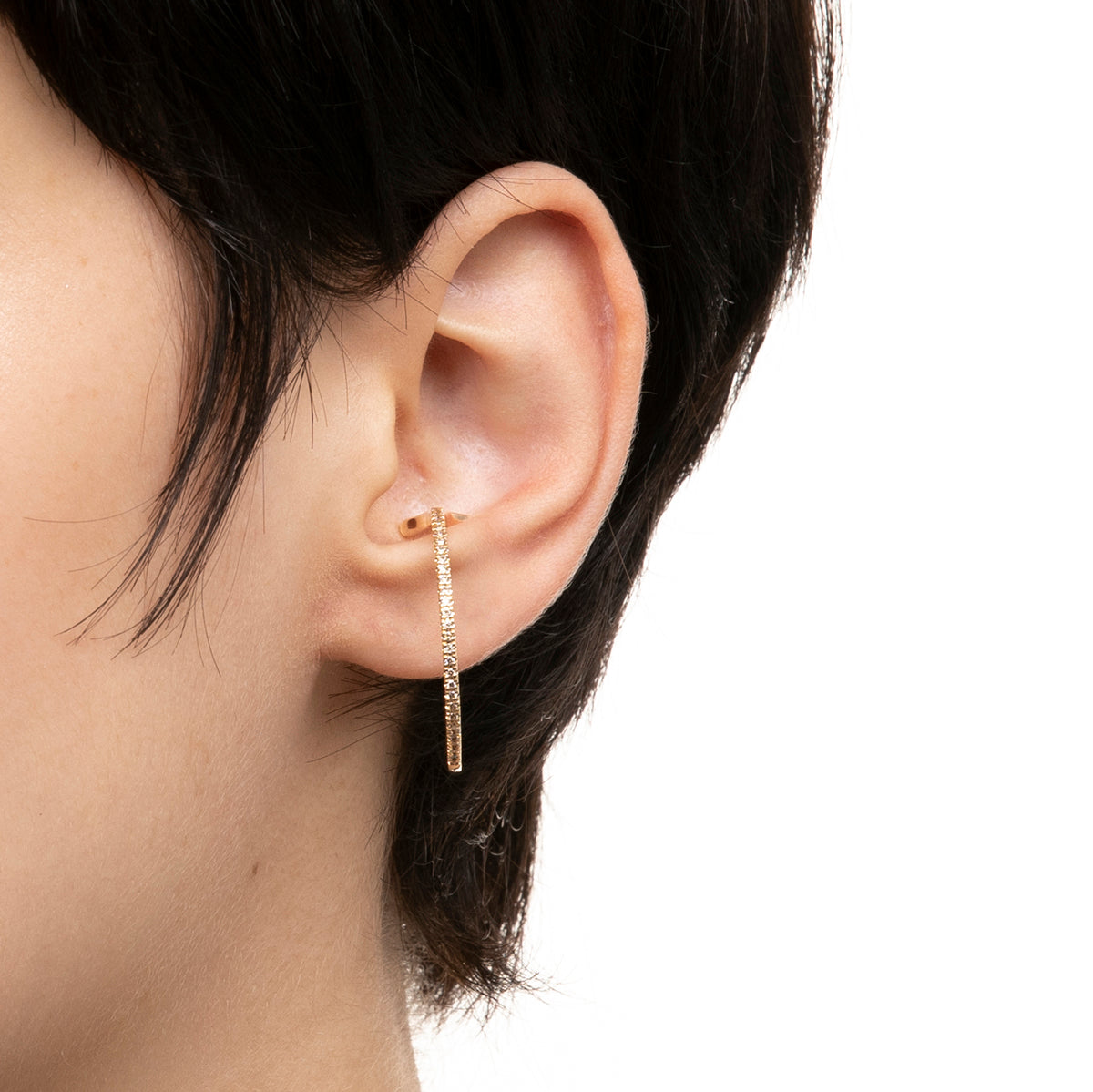 GOSSAMER Oversized Diamond Ear Cuff Large size