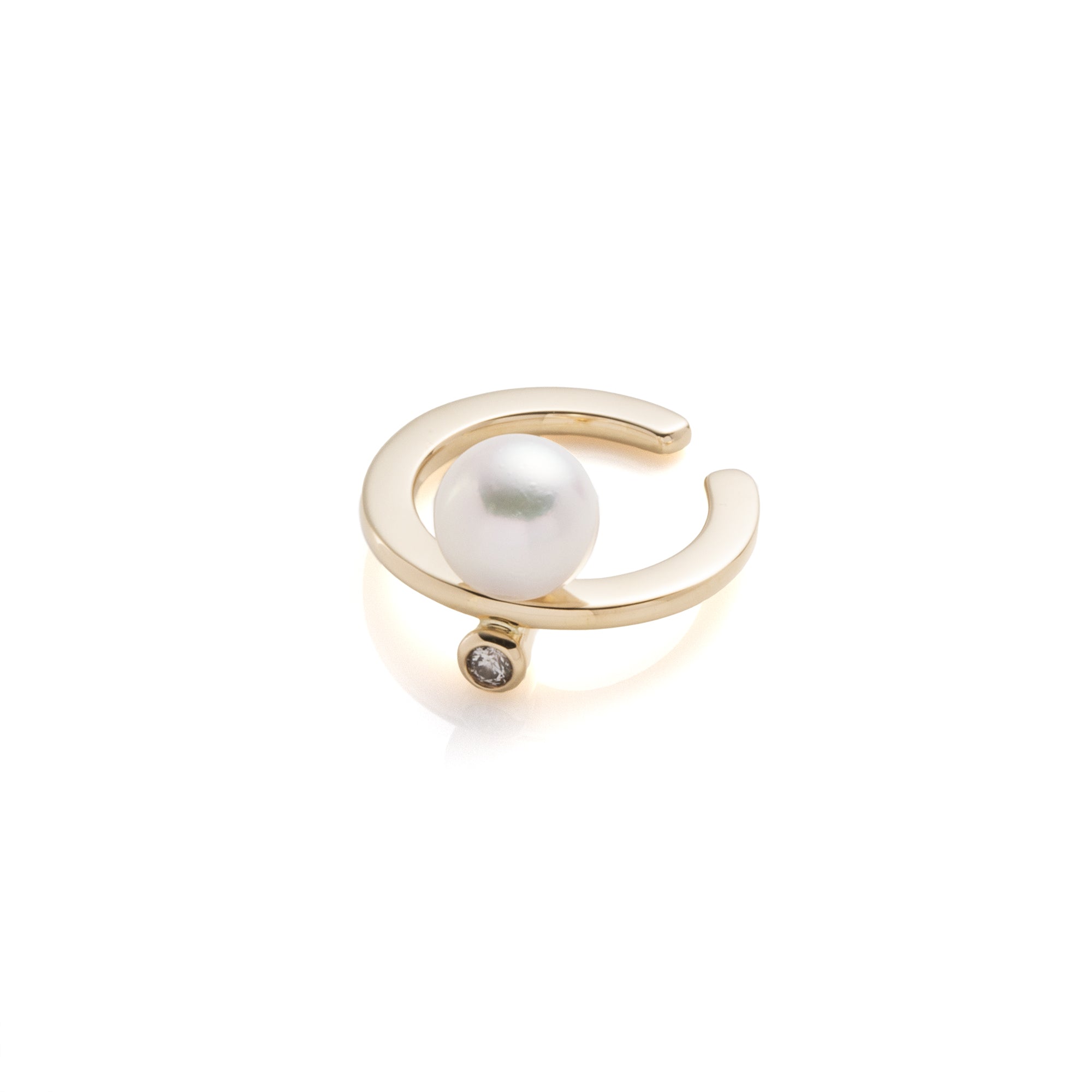 BUMBLE BEE Pearl Diamond Ear Cuff