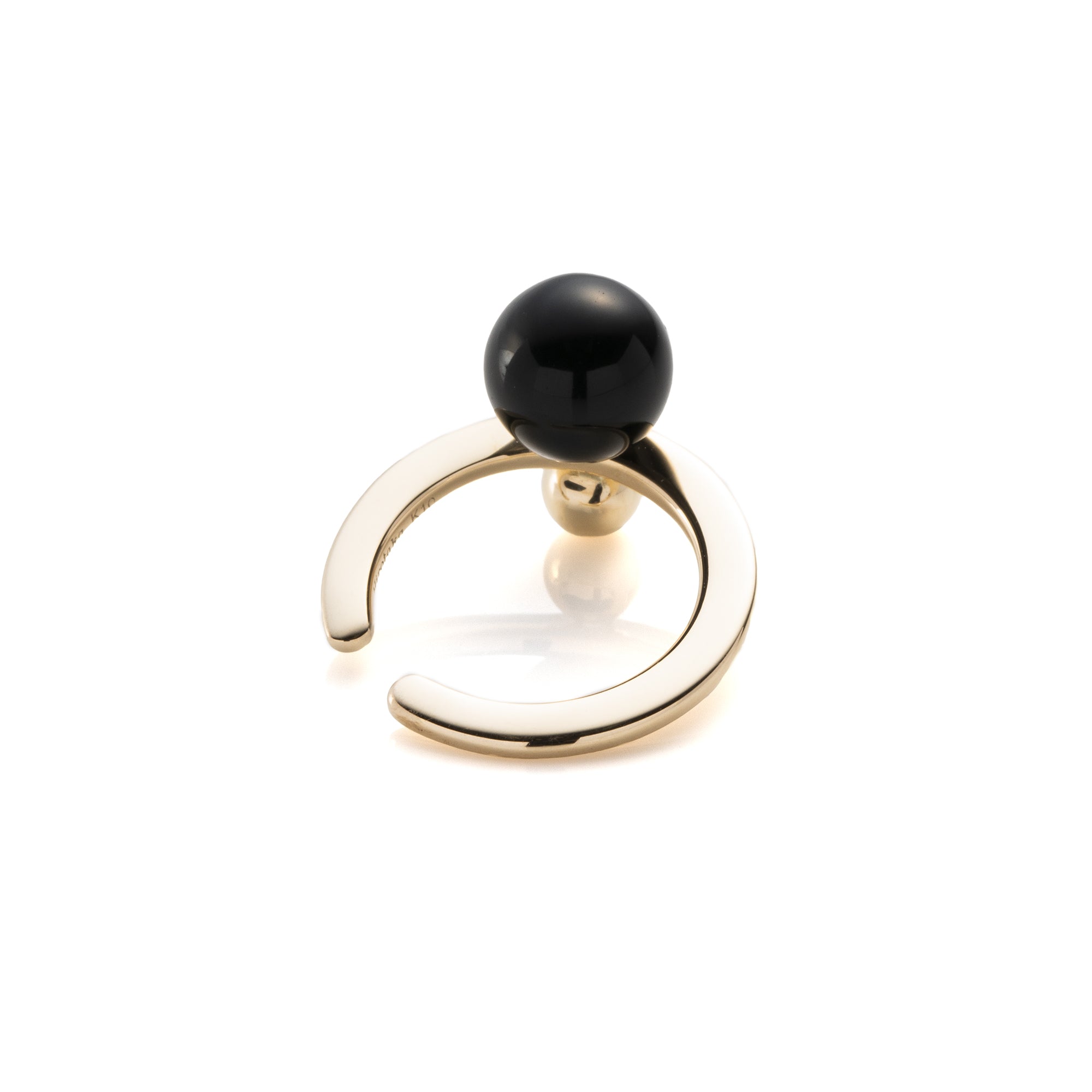BUMBLE BEE Onyx Ear Cuff