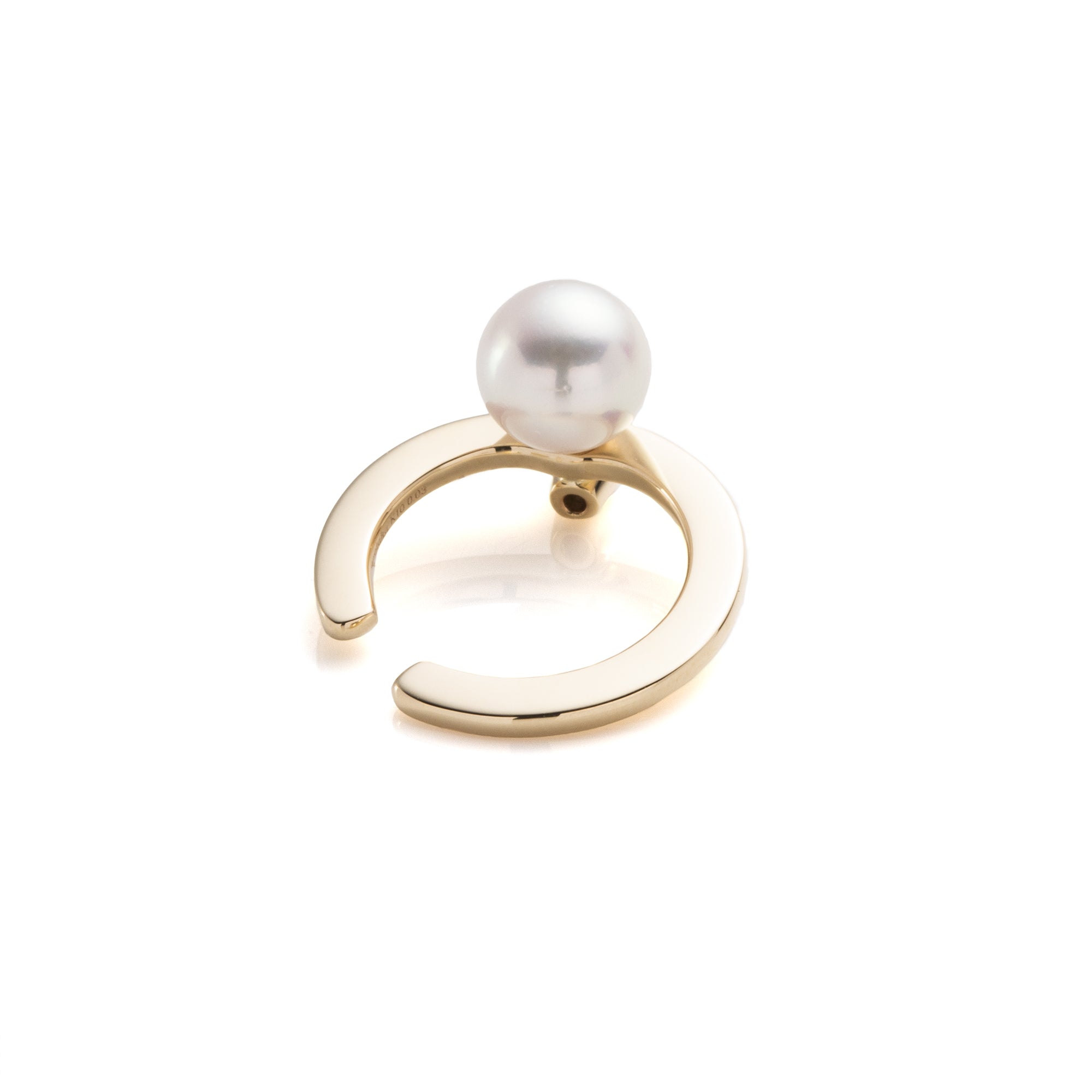 BUMBLE BEE Pearl Diamond Ear Cuff