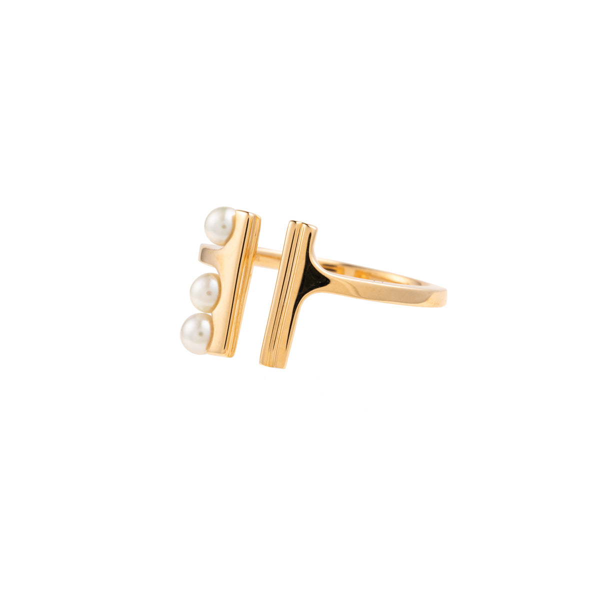 BELUGA Pearl Cuff Ring