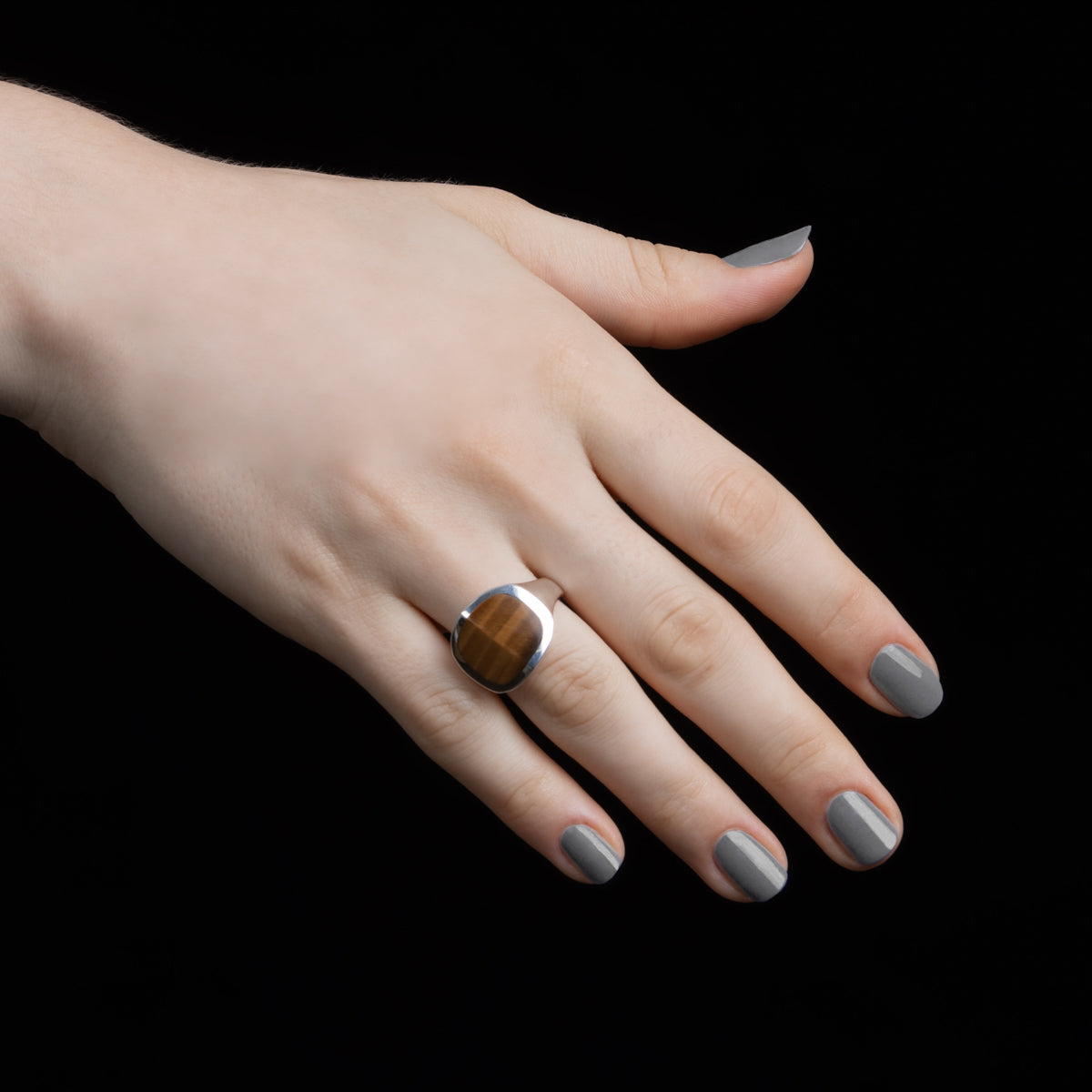 【Made-To-Order】EQUINOX-Pyramid Tiger's Eye Ring Medium size