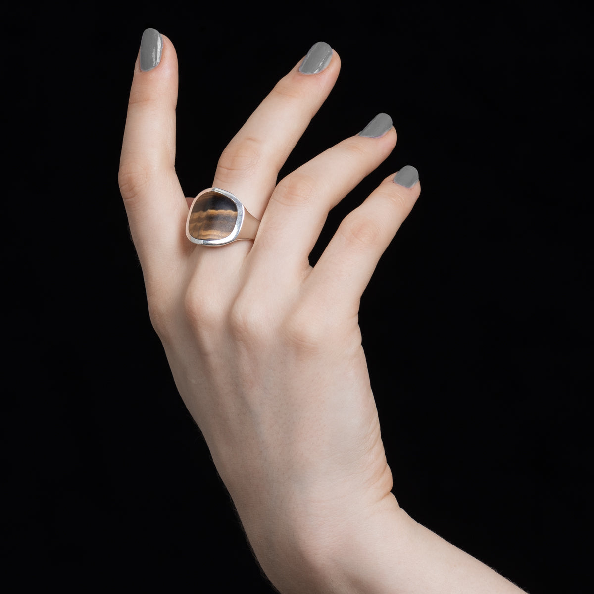 【Made-To-Order】EQUINOX-Pyramid Tiger's Eye Ring Large size