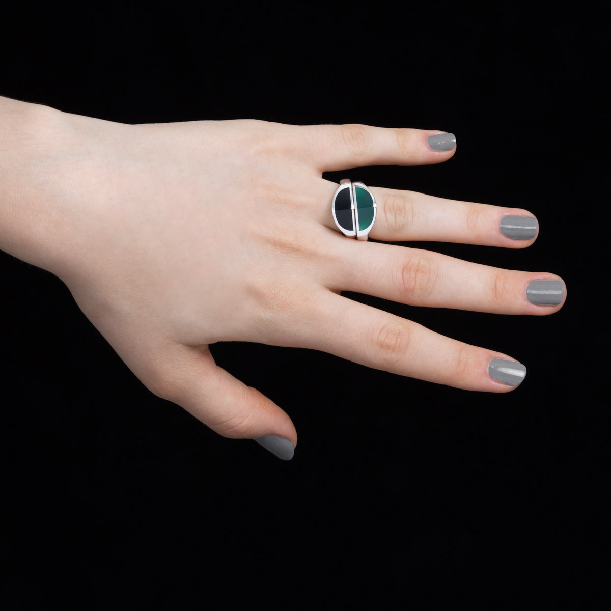 【Made-To-Order】EQUINOX-Pyramid Green Agate Ring