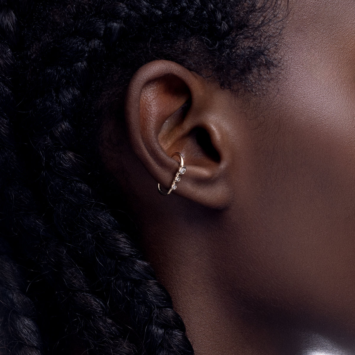 DROSERA Diamond Earcuff