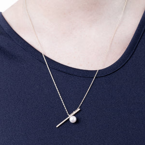DROSERA  Diamond Akoya Pearl Bar Necklace
