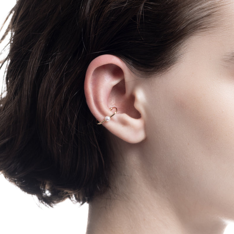 MIRÓ Akoya Pearl Oblong Ear Cuff