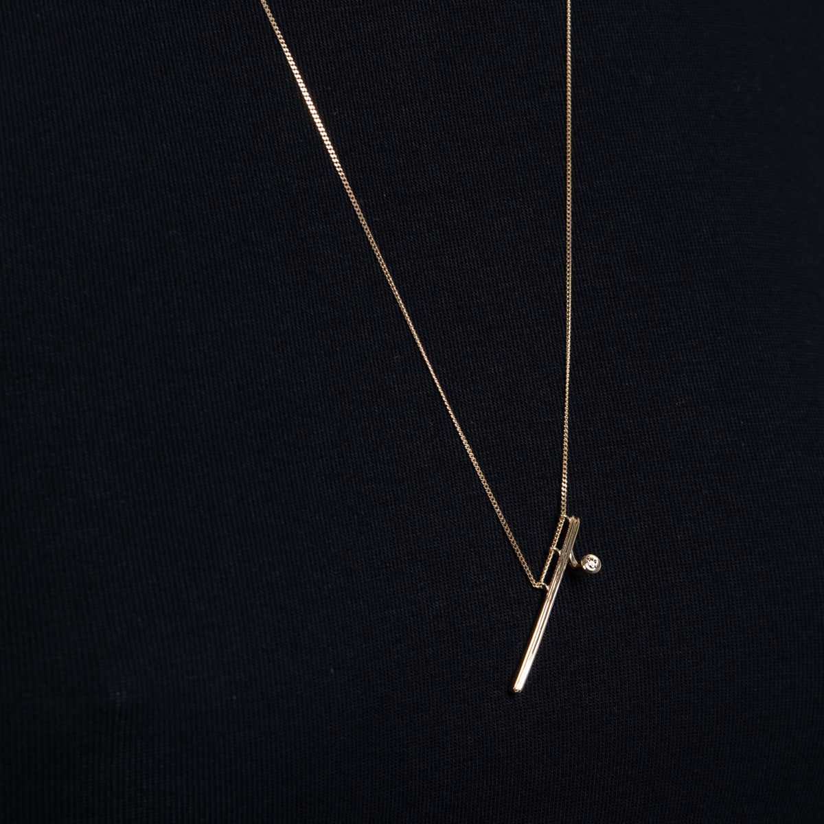 DROSERA Diamond Long Bar Necklace