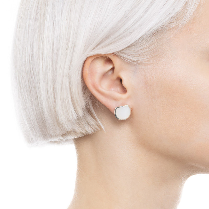 "EQUINOX"-Pyramid White Agate Earring