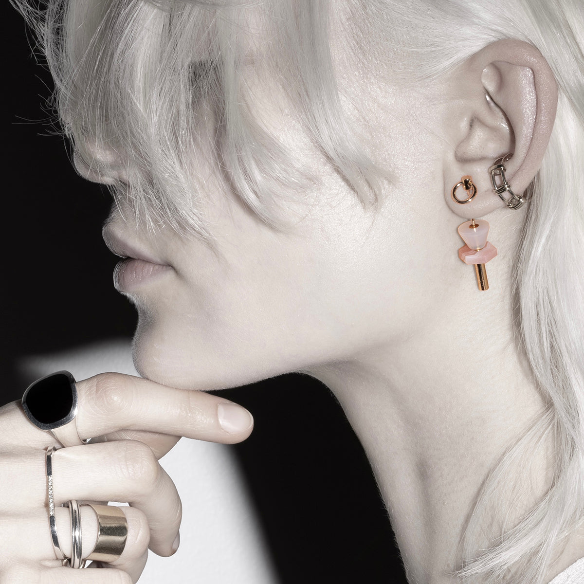 SPECIAL RECOMMENDATION】 SAKURA SPEAR Door Knocker Earring