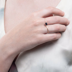 BIRD OF PARADISE Onyx Double Finger Ring