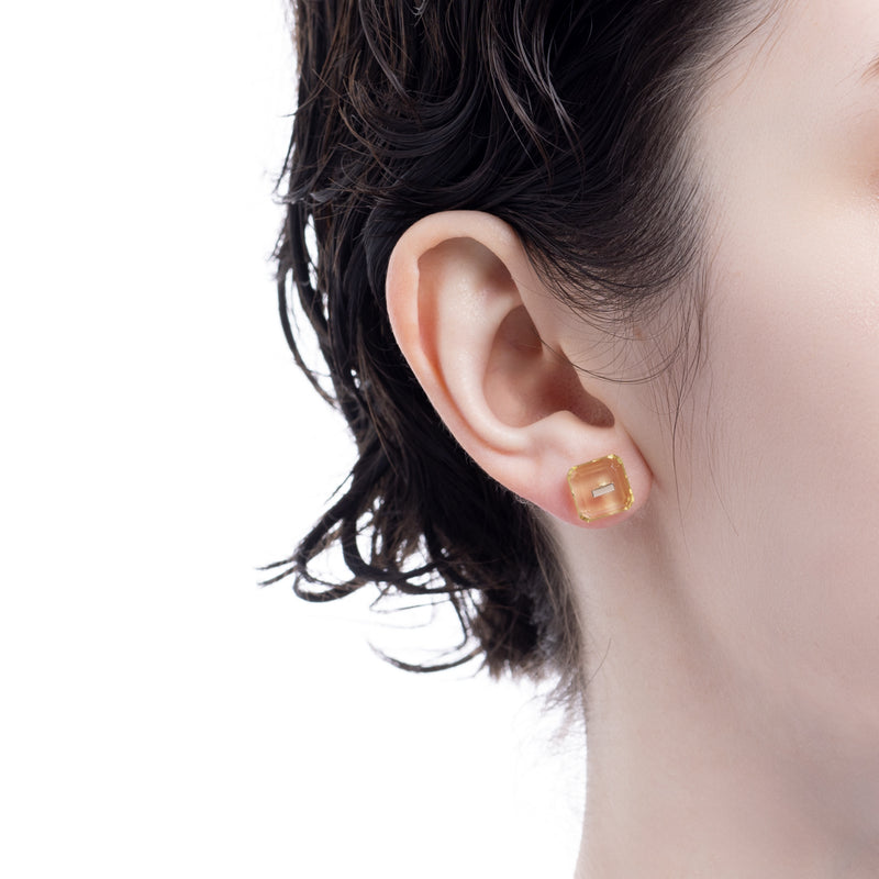 【Available from March 5】BIRD OF PARADISE Naked Square Stone Stud Earring, Lemon Quartz