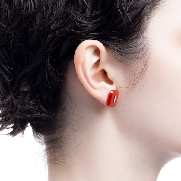 【Available from March 5】BIRD OF PARADISE Naked Rectangle Stone Stud Earring, Carnelian