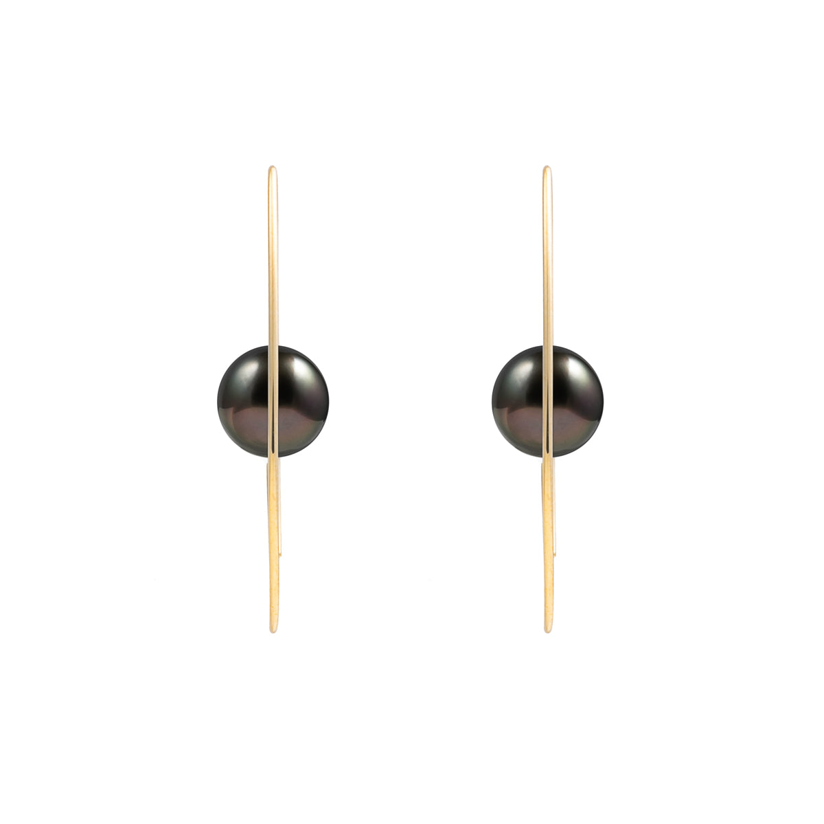 Tahiti Pearl Floating Oval Earring Medium size