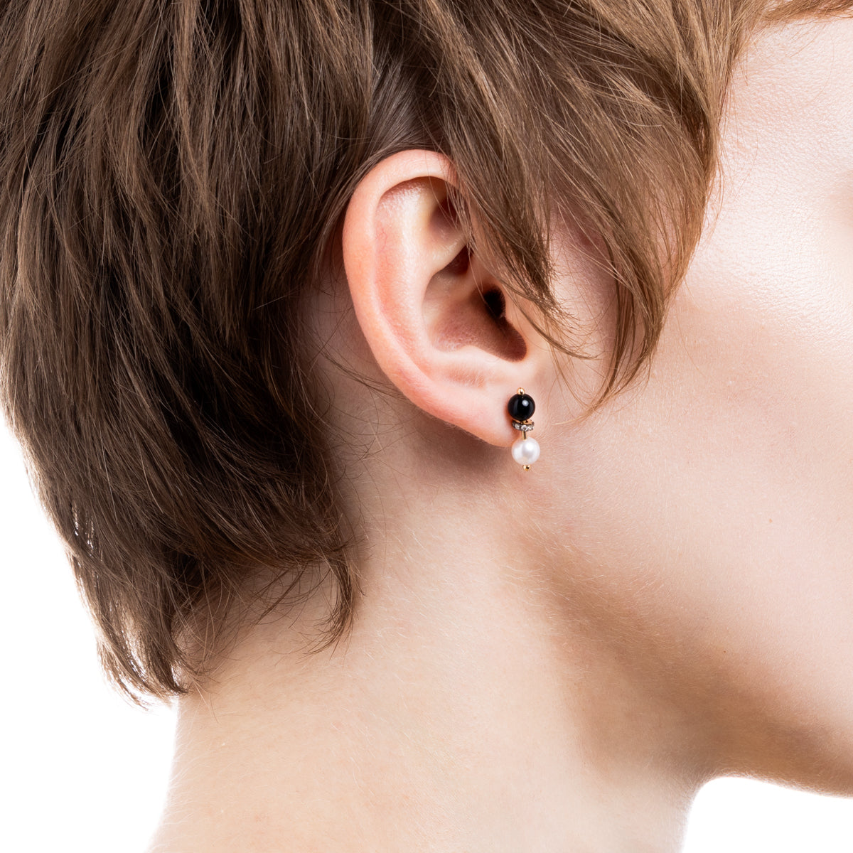 HONEY ANT Akoya Pearl Onyx Diamond Earring