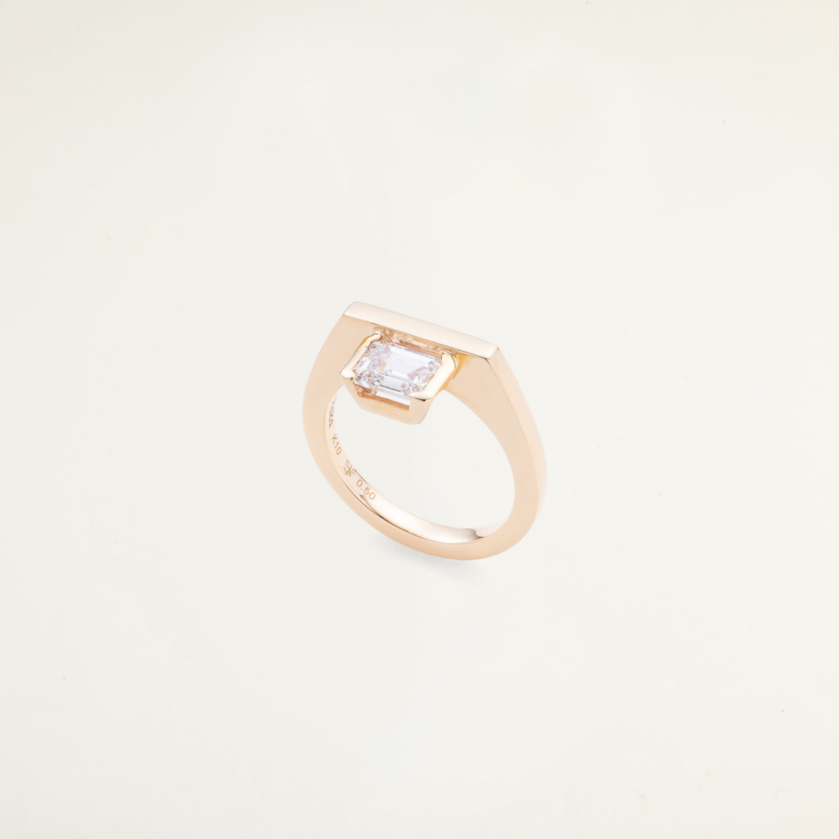 L.a.brown HYPNOTIC lab grown Diamond Pinky Ring [EM]