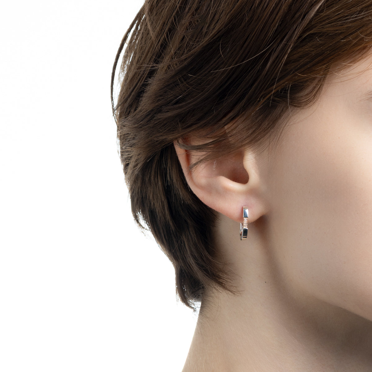 MANHATTAN Crosby Diamond Hoop Earring Small size