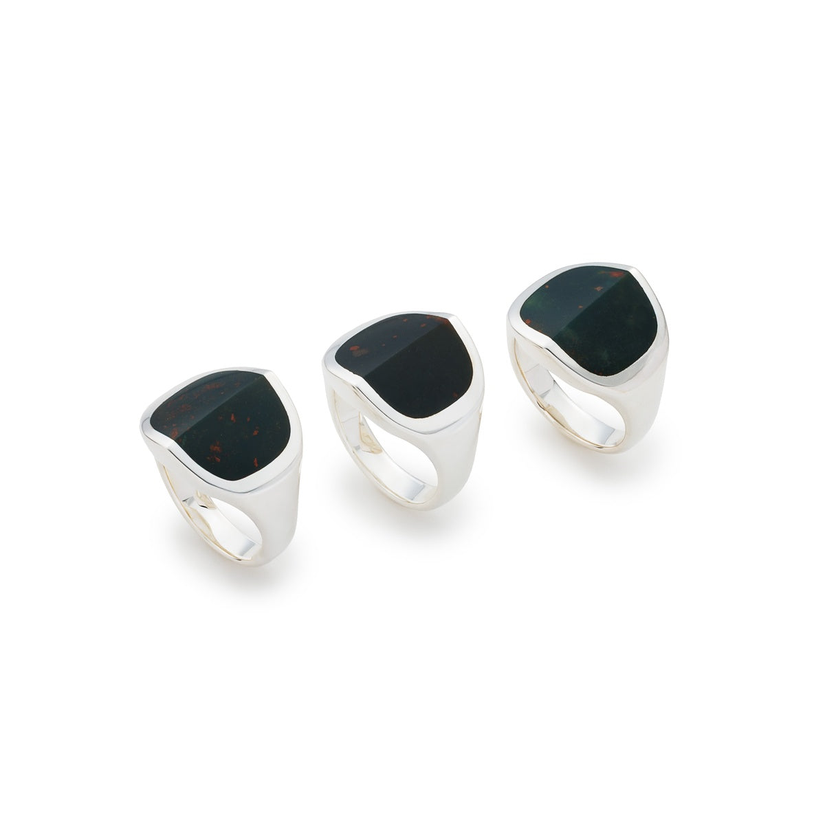 EQUINOX-Pyramid Blood Stone Ring Medium size