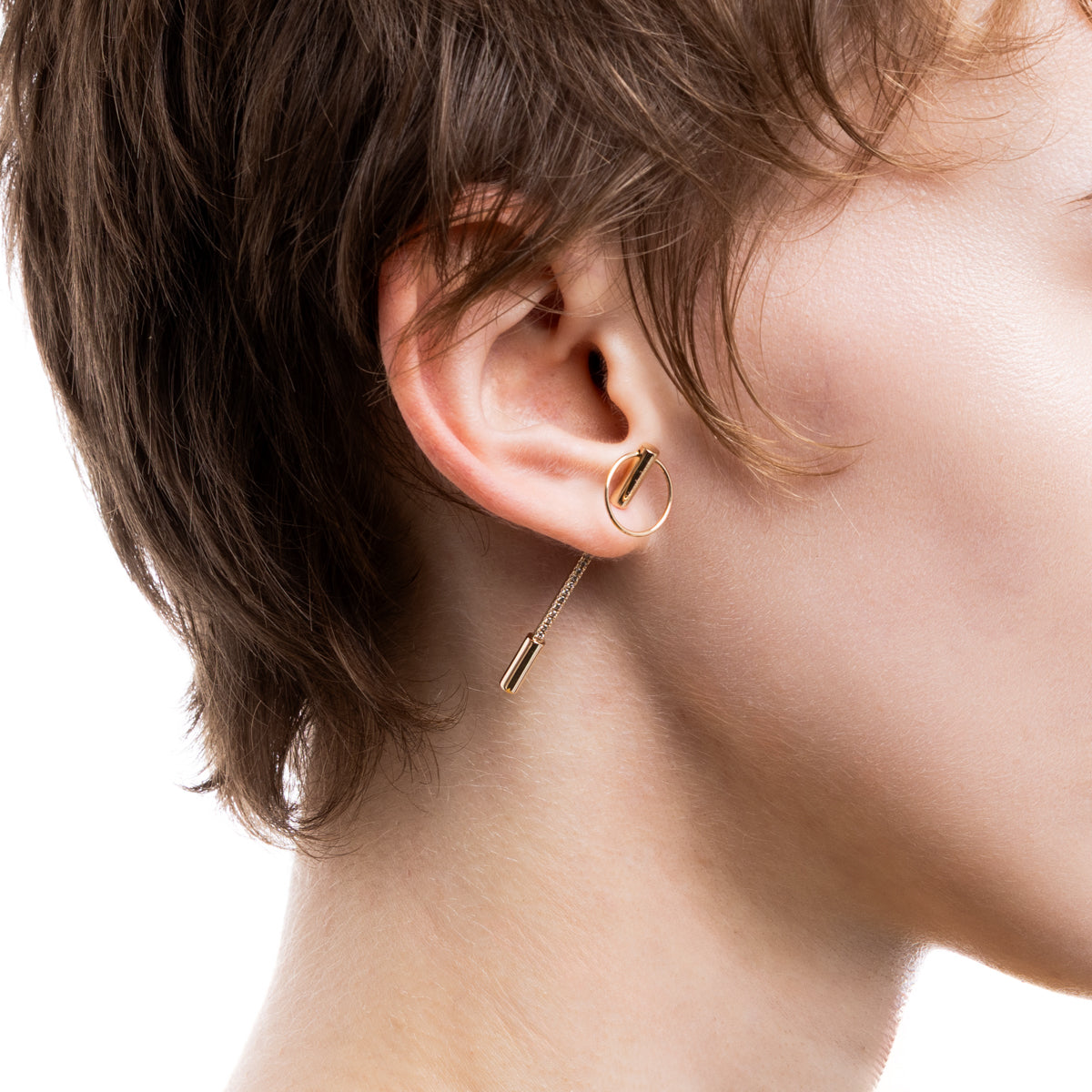 PUNCTURE Back Spear Diamond Earring