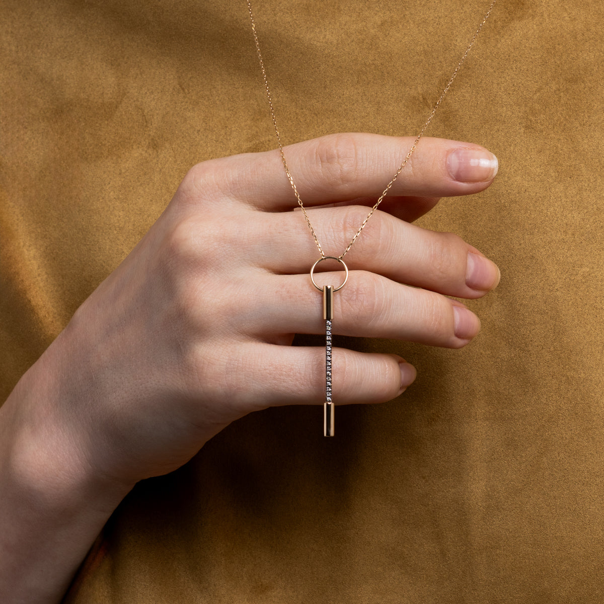 PUNCTURE Diamond Necklace
