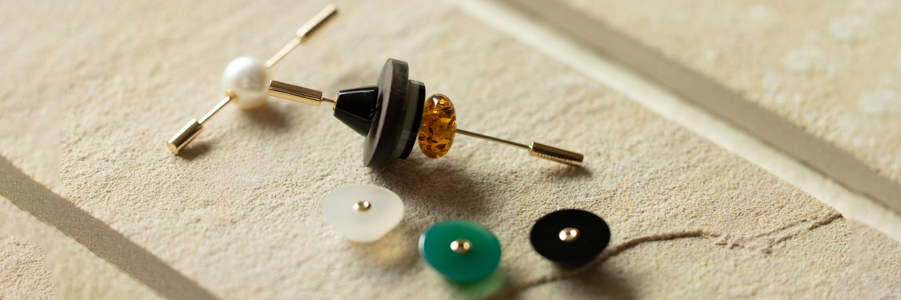 アクセサリー Hirotaka circle chain earring Hirotaka Bird of Paradise Pearl and Black SINGLE Stud Earrings