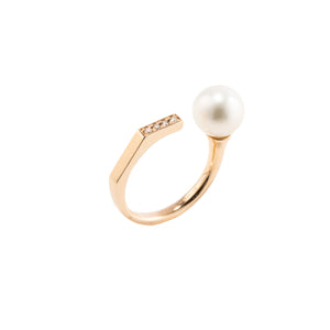 MANHATTAN Akoya Pearl Diamond Cuff Ring