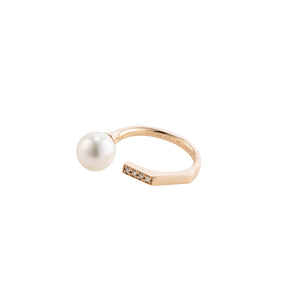 MANHATTAN Akoya Pearl Diamond Cuff Ring
