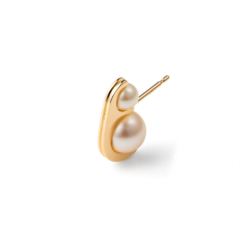 "Beluga" Pearl Earring